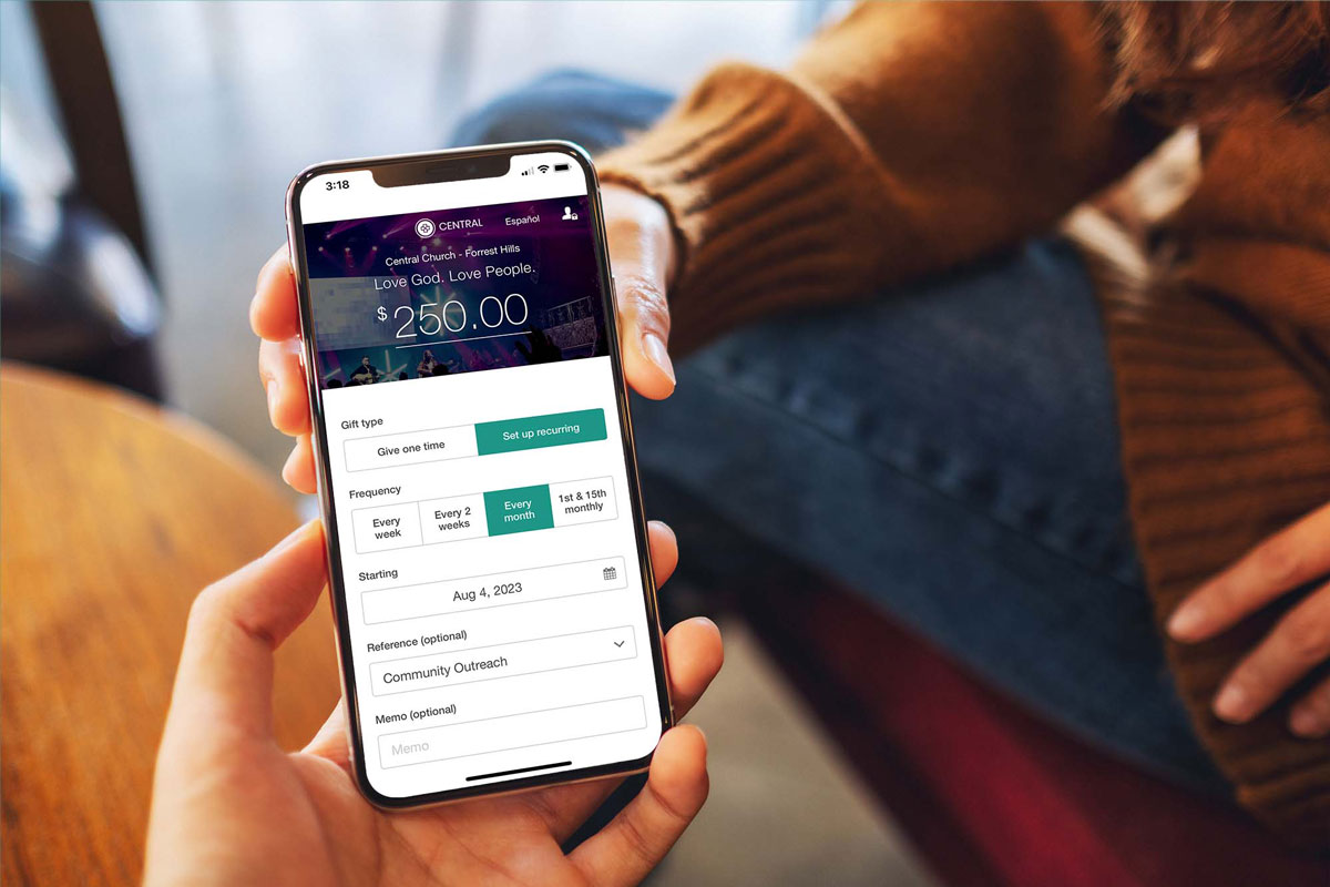 Blade-2-Tips-on-How-To-Increase-Recurring-Church-Giving-giving-hub